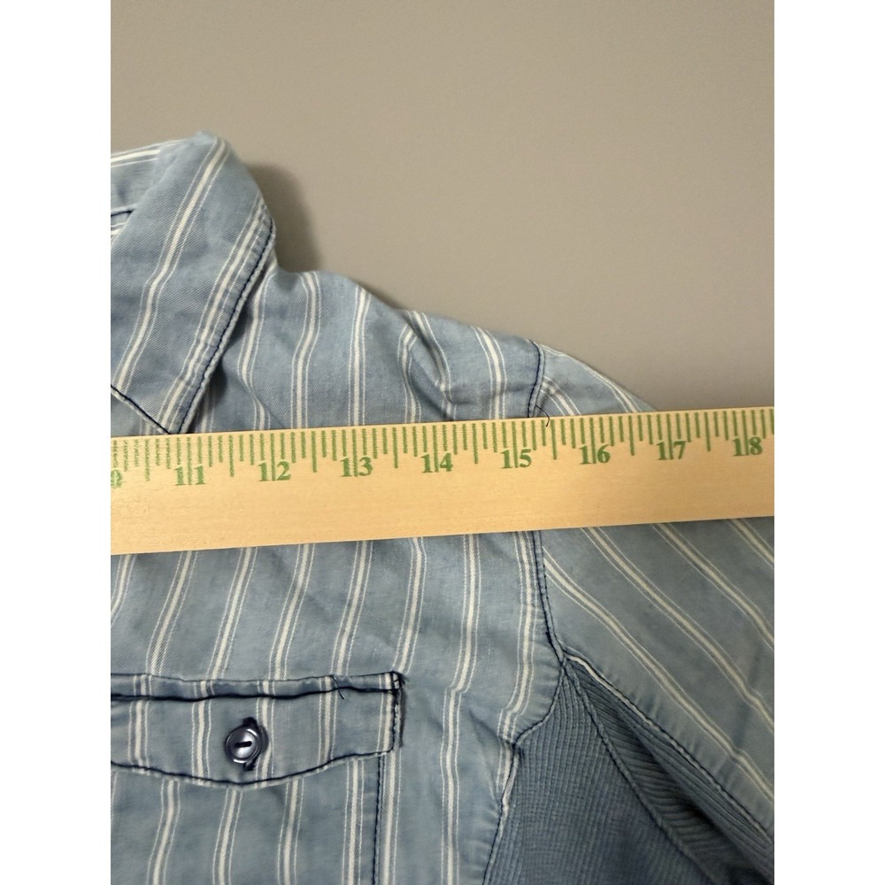 Vintage y2k CISONO Size M Striped Denim Button-Down Shirt. M14 - Picture 6 of 6